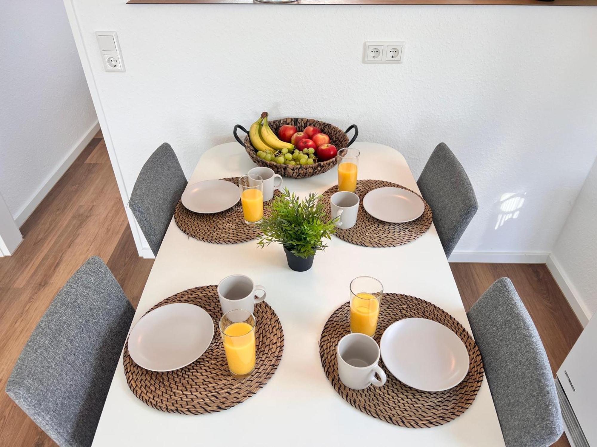 Gemuetliche 3-Zimmer-Wohnung Mit Panoramablick Und Kostenlosem Ueberdachten Parkplatz Winterberg Exterior foto